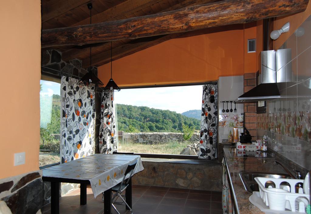 Casa Rural Romanejo Cabezabellosa Luaran gambar