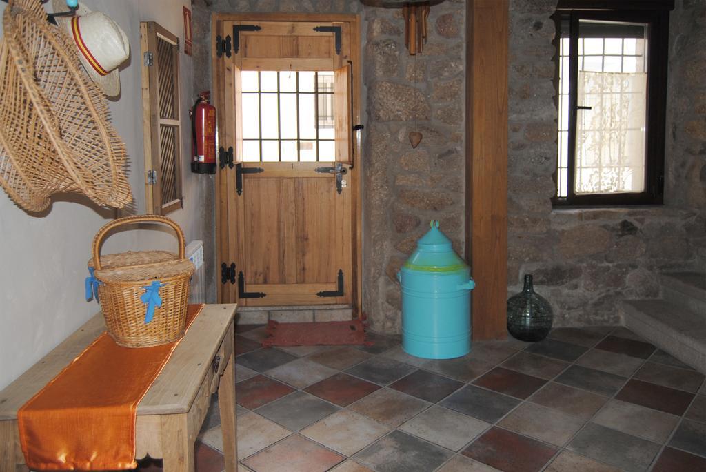 Casa Rural Romanejo Cabezabellosa Luaran gambar