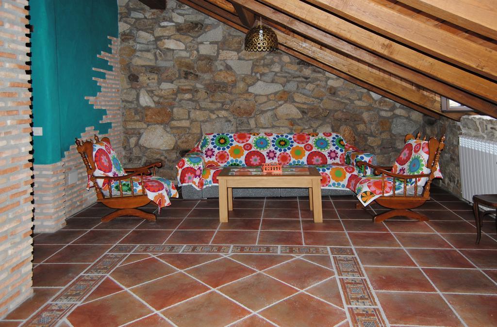 Casa Rural Romanejo Cabezabellosa Luaran gambar