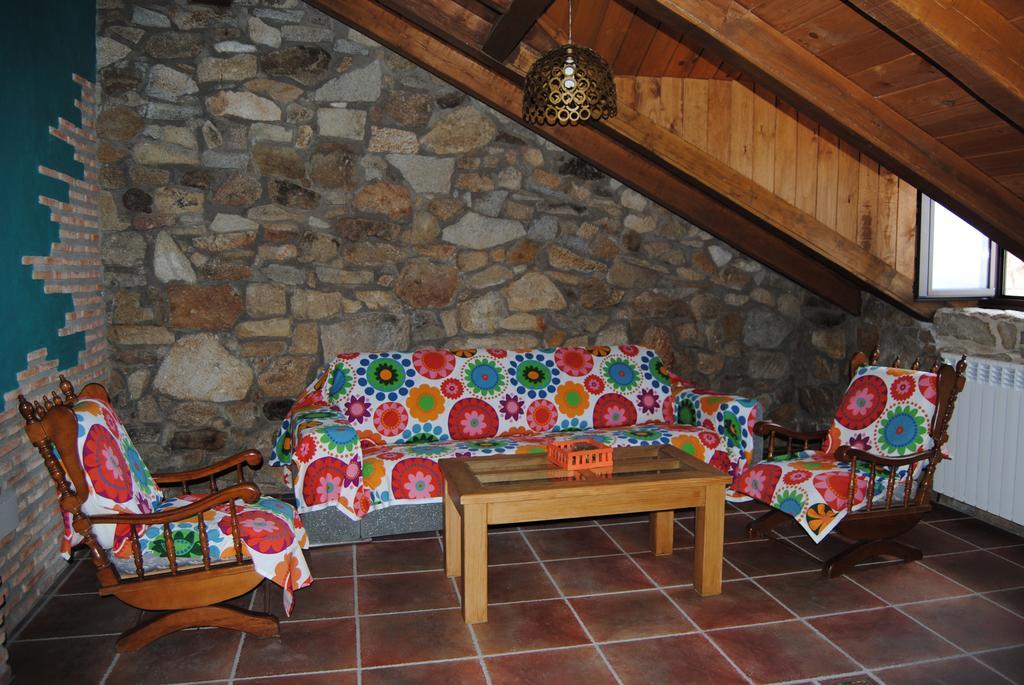 Casa Rural Romanejo Cabezabellosa Luaran gambar